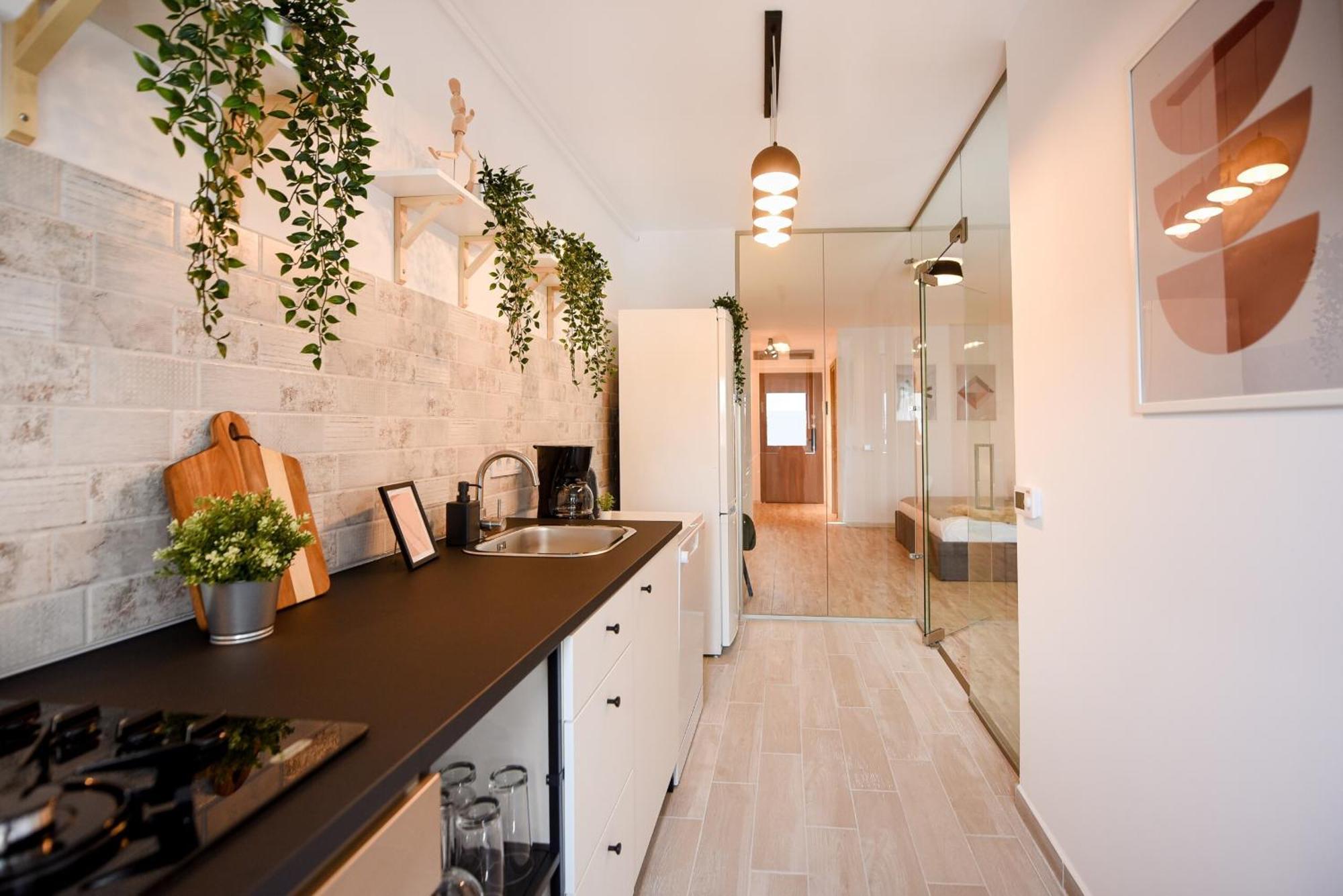 Appartamento Modern In Nerva Traian - Contemporary Living At Its Finest Bucarest