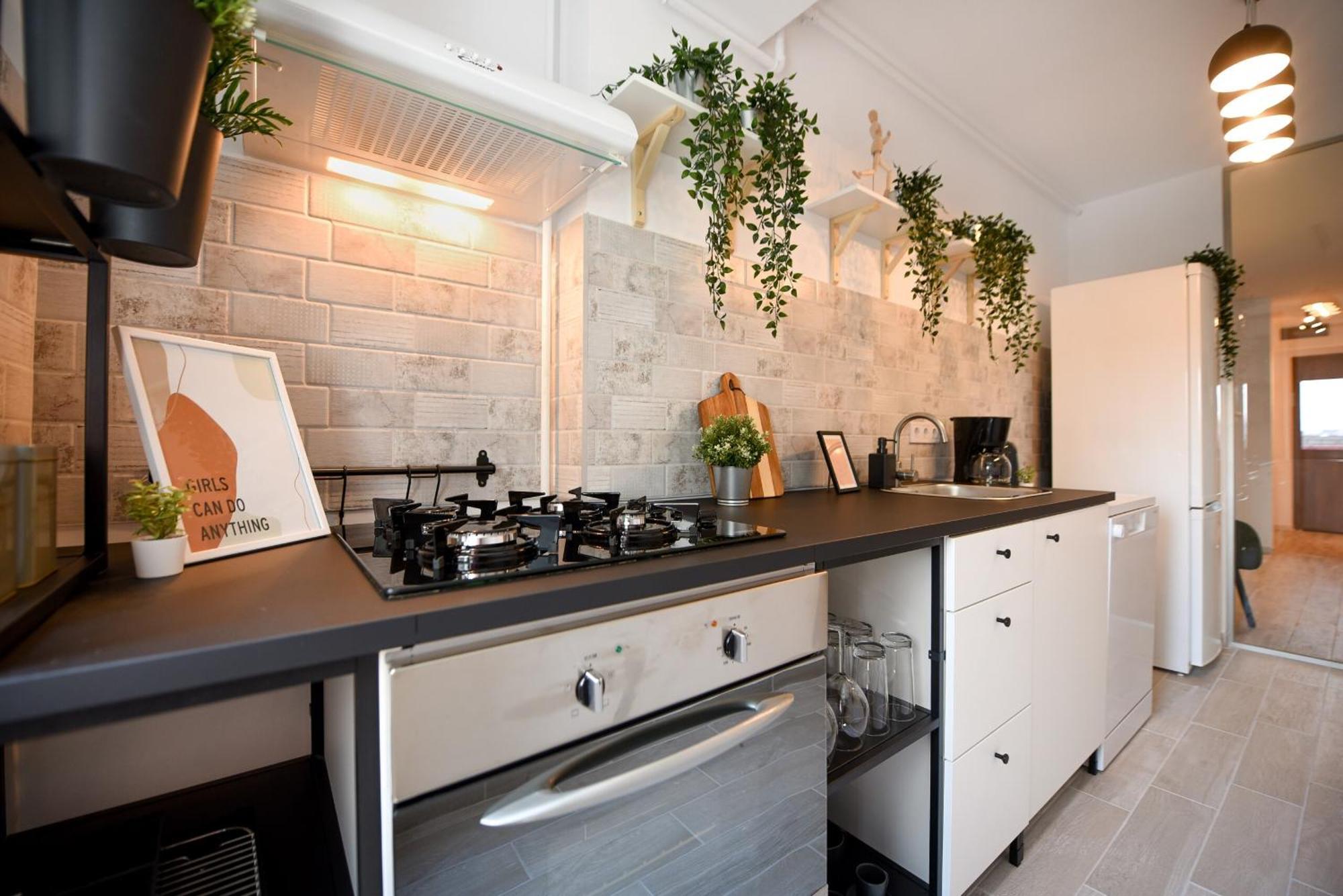 Modern In Nerva Traian - Contemporary Living At Its Finest Appartamento Bucarest